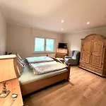 Ξενοδοχείο με διαμερίσματα Haus Sonnenschein
