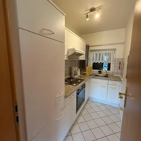 מלון דירות Haus Sonnenschein 3*