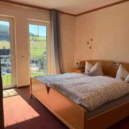 아파트호텔 Haus Sonnenschein